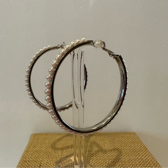 NWT Fashion Accents Earrings - Big Hoops silver tone covered in faux pearls - Picture 6 of 12